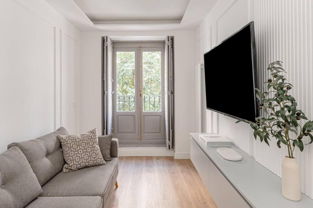 Centro XIV Calle Mayor 3Br 3Bh Apartment มาดริด ภายนอก รูปภาพ